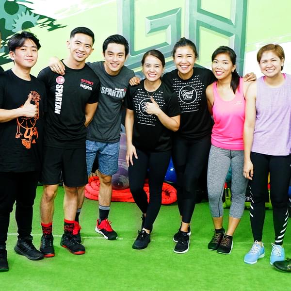 Group Picture of Smart Start Session Fitness Team, RC Cruz, Mara Pasco, JD Miranda, Kathy Concepcion